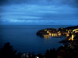 Staré město, přístav