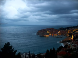 Staré město, přístav