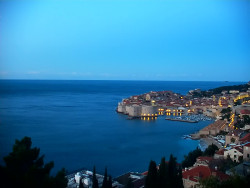 Staré město, přístav