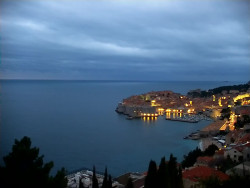 Staré město, přístav