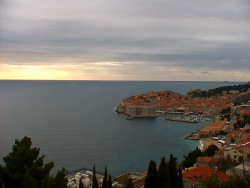 Staré město, přístav