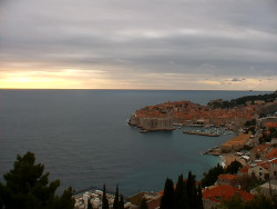 Staré město, přístav