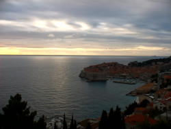 Staré město, přístav