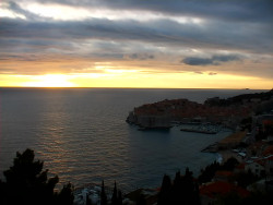 Staré město, přístav