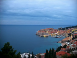 Staré město, přístav