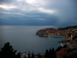 Staré město, přístav