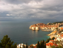 Staré město, přístav