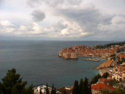 Staré město, přístav