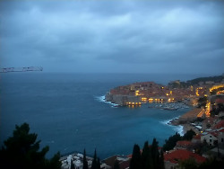 Staré město, přístav