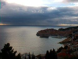 Staré město, přístav