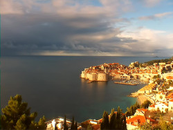 Staré město, přístav