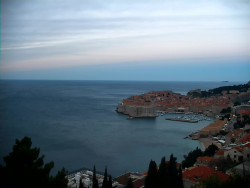 Staré město, přístav