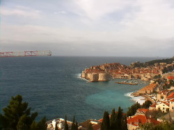 Staré město, přístav