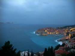 Staré město, přístav