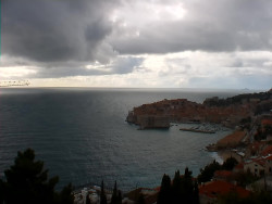 Staré město, přístav