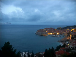 Staré město, přístav