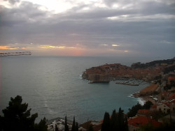 Staré město, přístav