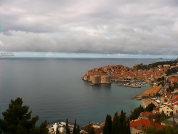 Staré město, přístav