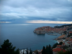 Staré město, přístav