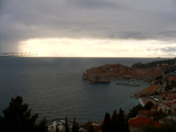 Staré město, přístav