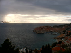 Staré město, přístav