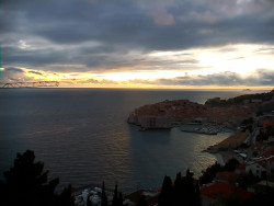 Staré město, přístav