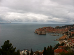 Staré město, přístav