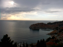 Staré město, přístav