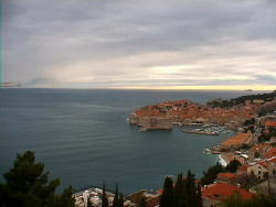 Staré město, přístav