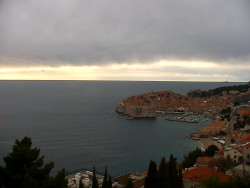 Staré město, přístav