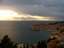 Staré město, přístav