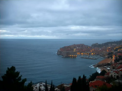 Staré město, přístav