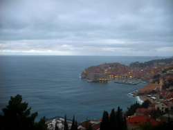 Staré město, přístav