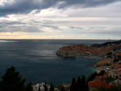 Staré město, přístav