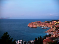 Staré město, přístav