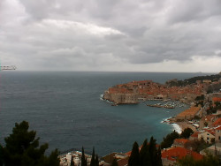 Staré město, přístav