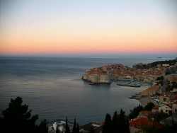 Staré město, přístav