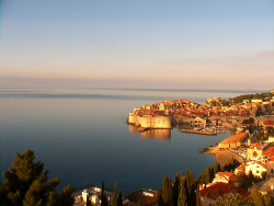 Staré město, přístav