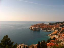 Staré město, přístav