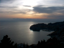 Staré město, přístav