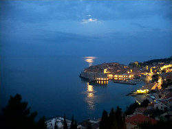 Staré město, přístav