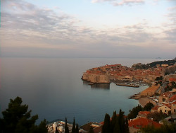 Staré město, přístav