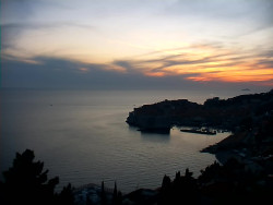 Staré město, přístav