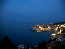 Staré město, přístav