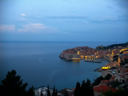 Staré město, přístav