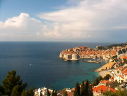 Staré město, přístav