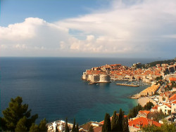 Staré město, přístav