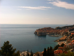 Staré město, přístav