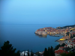 Staré město, přístav