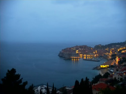 Staré město, přístav